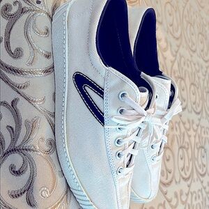 NWT Tretorn size 6.5